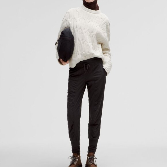 Dance Studio Mid-Rise Jogger 7/8 Length - Picture 4 of 4